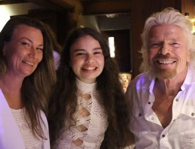 Αλεξάνδρα Κιτίνα: Η 16χρονη πανέμορφη Ελληνίδα που είναι η νεότερη CEO της Αυστραλίας! (φωτό)